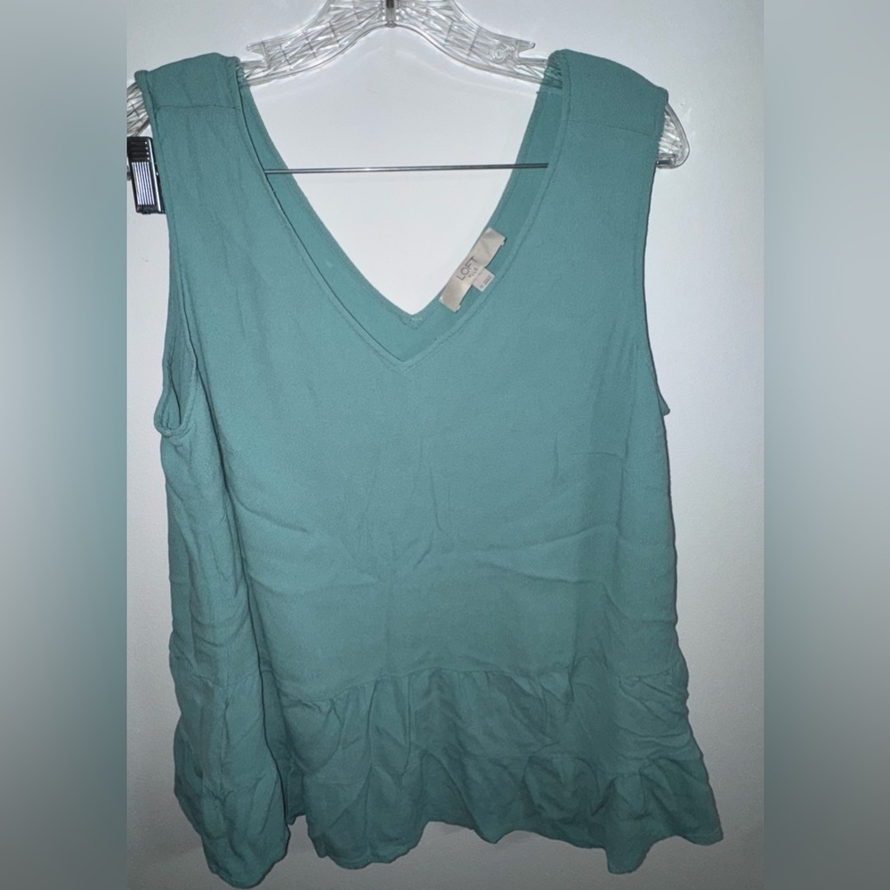 LOFT Plus Teal V-Neck Tank Top